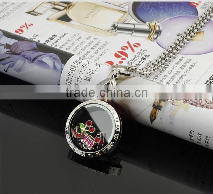 New arrival stainless steel waterproof pendant locket,screw engraved triangle floating