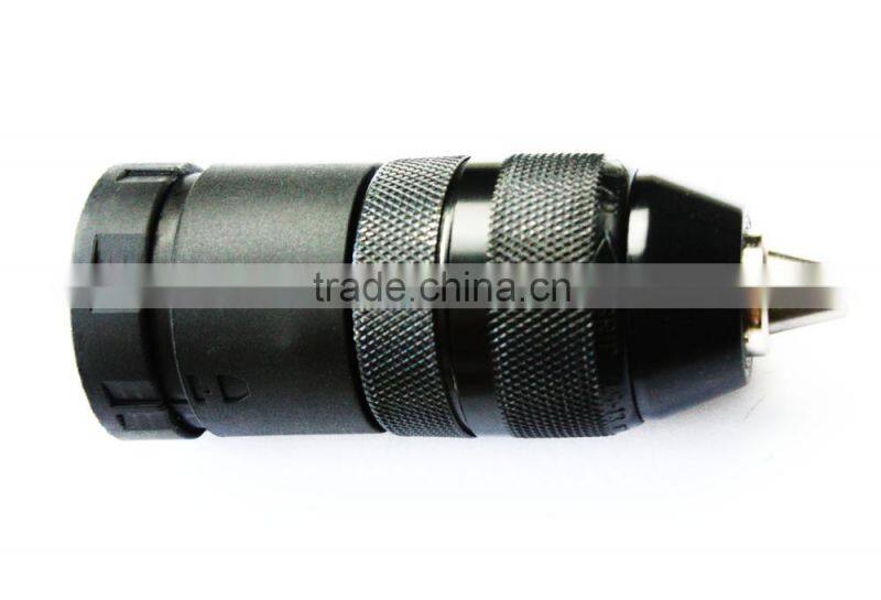 Quick change chuck with keyless system
