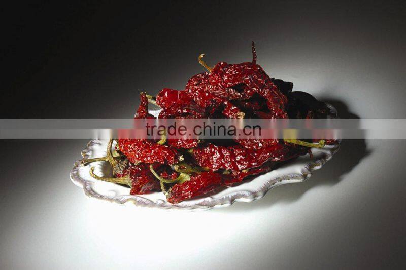 CHILLI - WHOLE, POWDER, CRUSHED