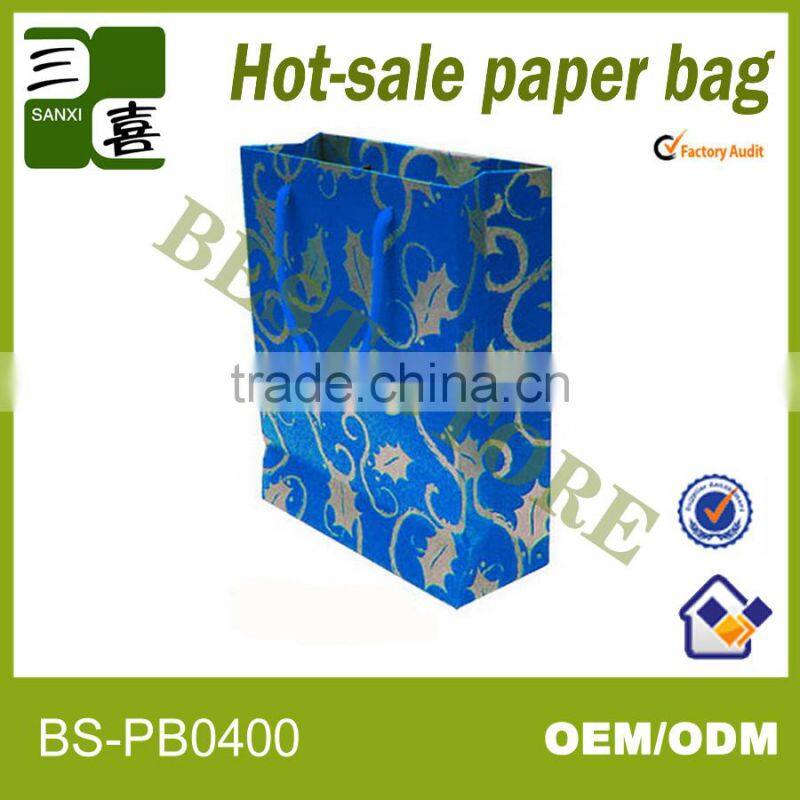 Stripe paper bag for clothes packaging with factory low price