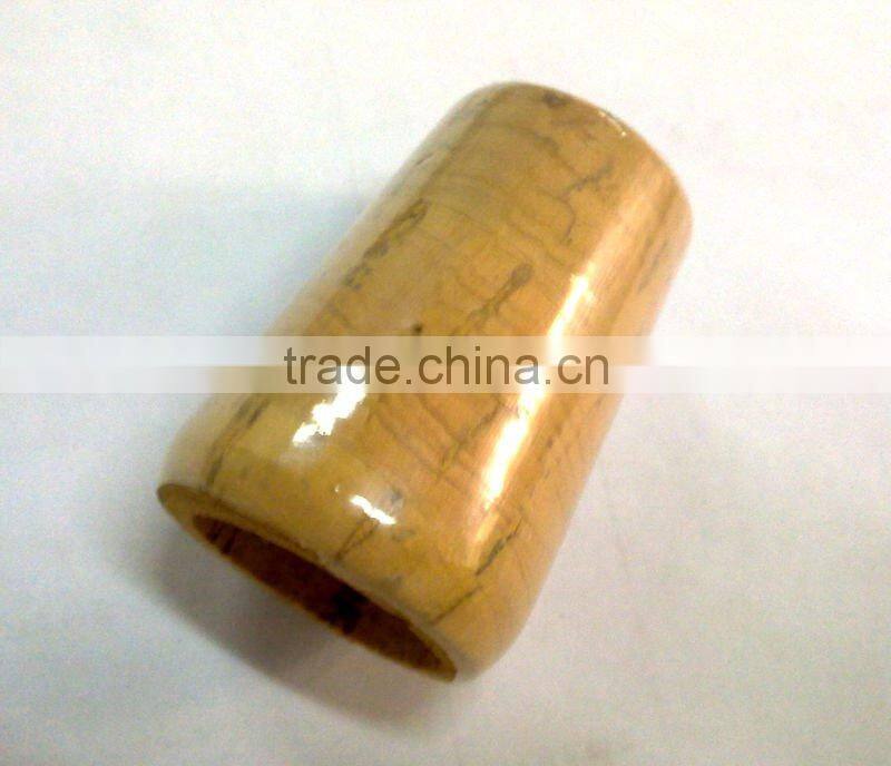 Grip holder with grooves