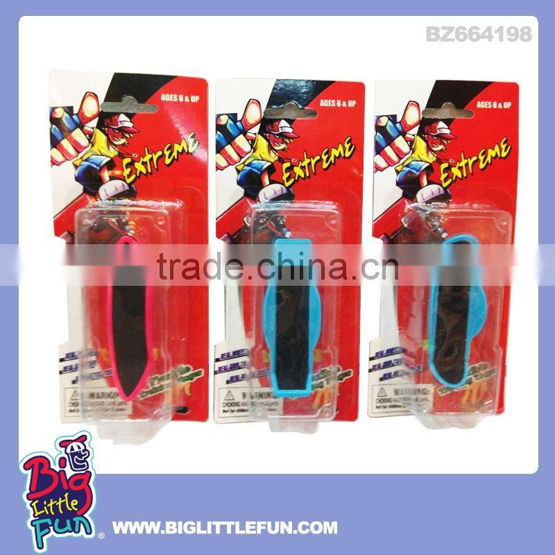 Alloy toys mini finger skateboard