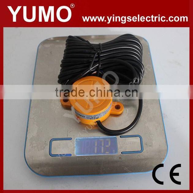 Proximity switchLM42-3015NC-J NON flush inductive proximity switch