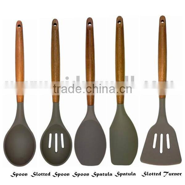 SP-1545 New product Wooden Handle silicone kitchen tool set