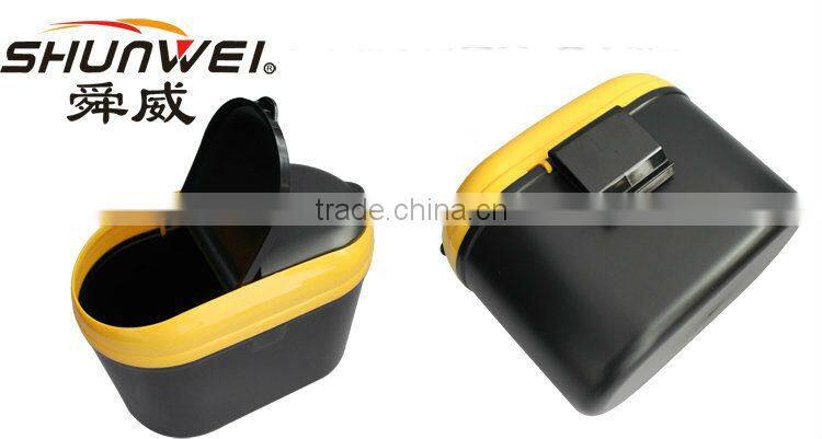 Ningbo manufactory produce car auto plastic door dustbin garbage box