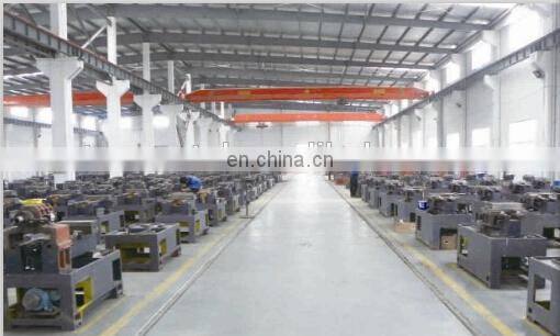 Hot Sale Vertical Milling Machine Price CNC Machine Center VMC7035