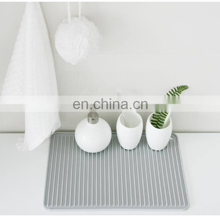Kitchen use drain pad heat resistant cooking pot holder rectangular PVC dish drying mat