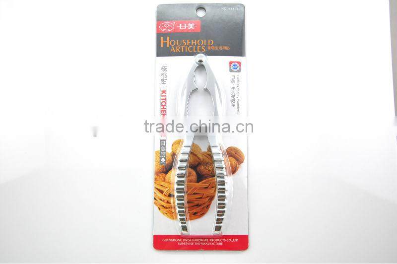 High Quality Zinc Alloy Nut Cracker With Plating Chrome
