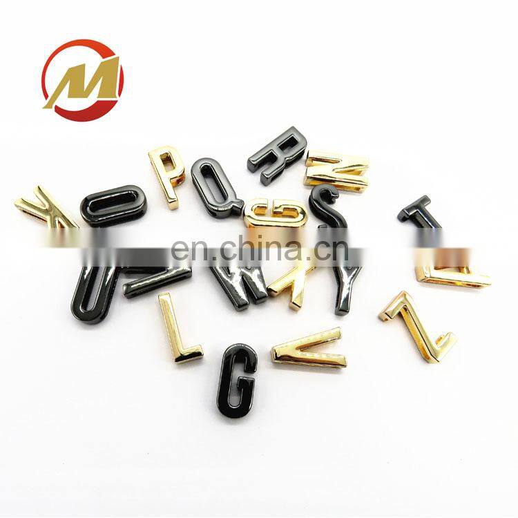 The Factory Wholesale Gold Color And Gunmetal Color Zinc alloy 24mm DIY 26 Metal Letters For Shoes