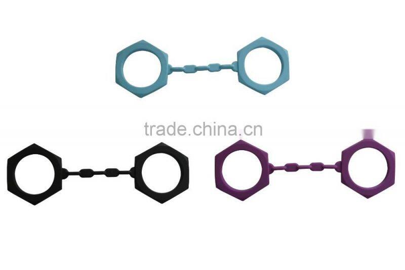 2016 Silicone Factory Sexy Product Wholesale Handcuffs