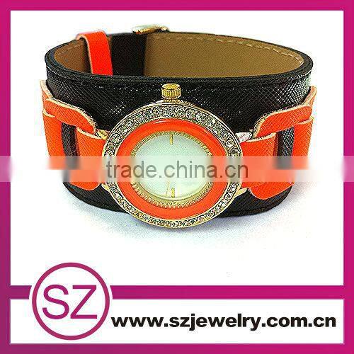 SWH0640 china leather bracelet guangzhou watch wholesale with flower and birds