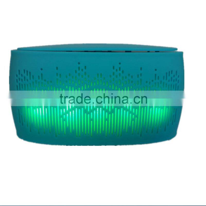 Whosale factory price led light bluetooth speaker