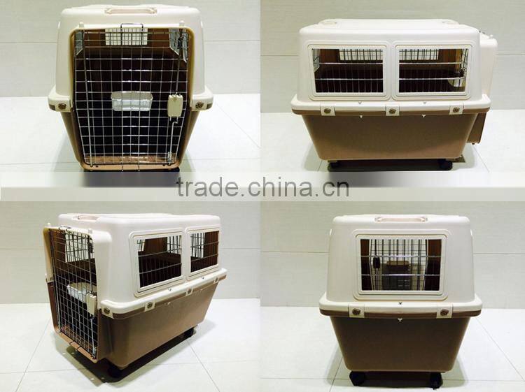 Indoor/Outdoor Plastic Pet cage with 4 sides ventilation
