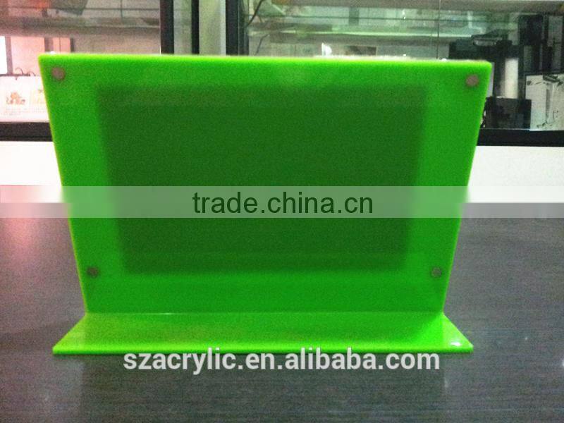 L shape Acrylic magnetic sign holder