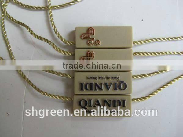 Plastic double sides embossed logo string seal tag