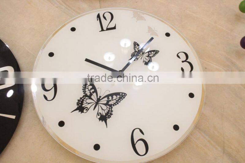Cason wall clock with glass painting design