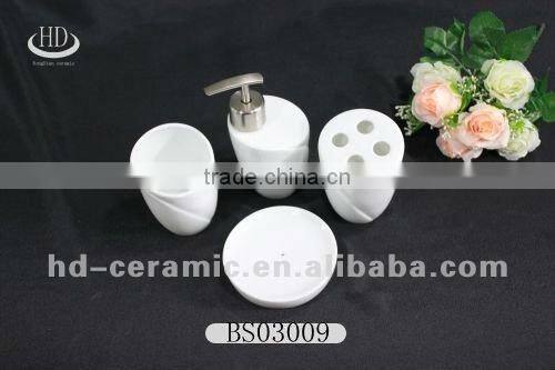 golden Ceramic bathroom set