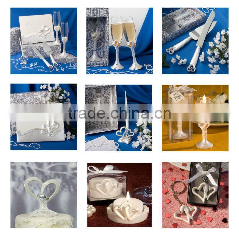 2014 new polyresin decorated crafts wedding champagne glass