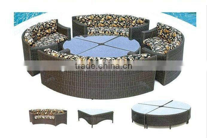 Rattan round table with curved sofa set (BF10-R102)