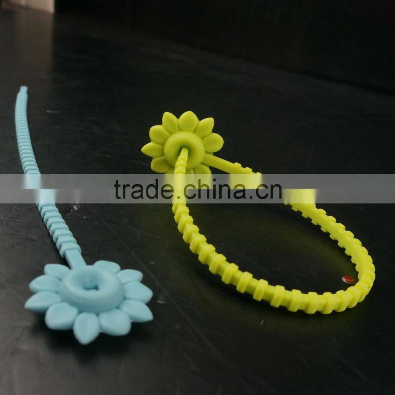 16134 flower shape Silicone Multi-Use Tie Wraps