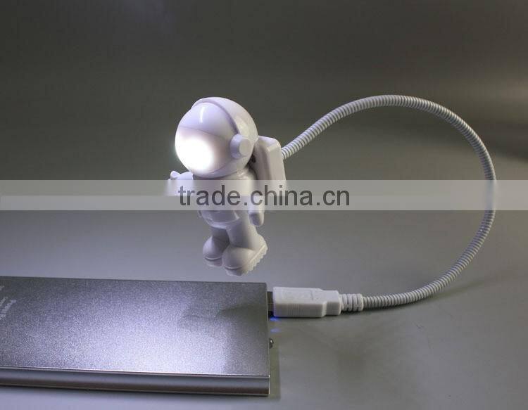 New style outstanding creative welcome lovely astronaut USB LED light for gift