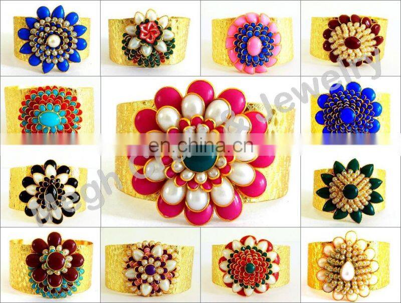 Green Horn bracelet on brass Wholesale Bangle set-Fashion Bracelet set-Bollywood fashion golden color imitation kada bracelets