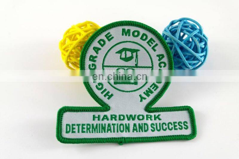 die-cut shape beatiful white background school woven badge customized cheap woven badge for kids personal woven badge for cloth