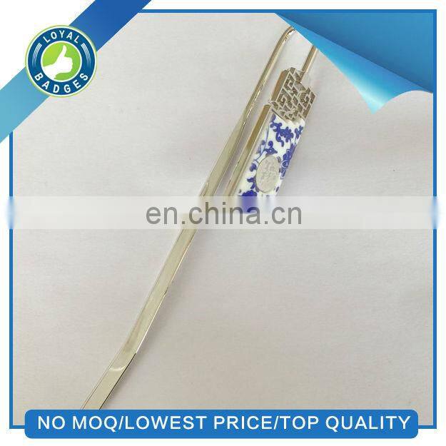 hot sale cheap Blue and white porcelain metal bookmark