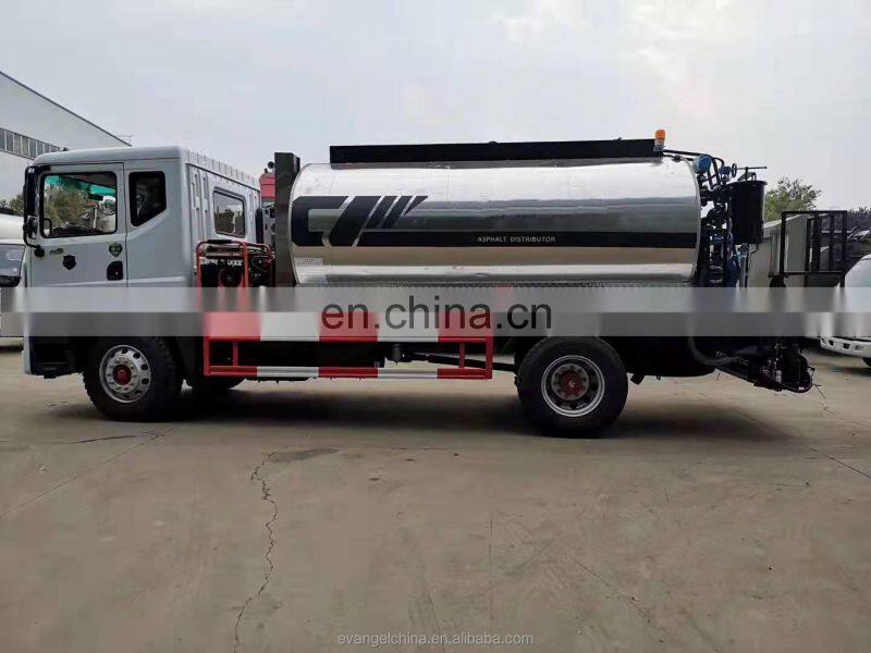 4x2 Left hand drive Dongfeng Euro5 180HP 7m3 asphalt distributor trucks for sale
