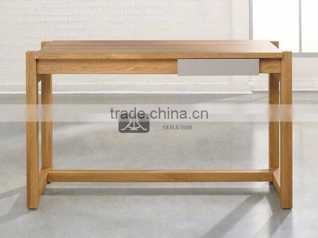 DK-078 Hotel Bedroom Laptop Writing Table Wooden Design