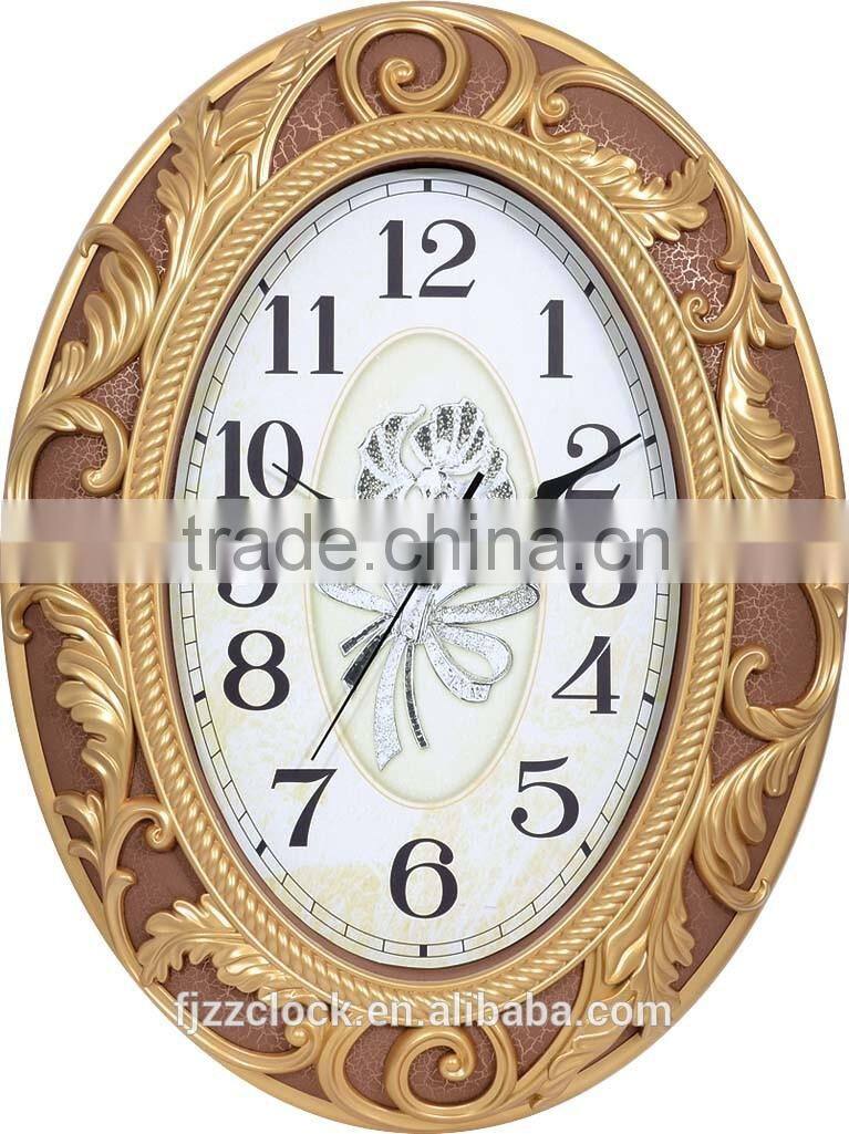 Antique Decorative Wall Clocks with Crack Pattern