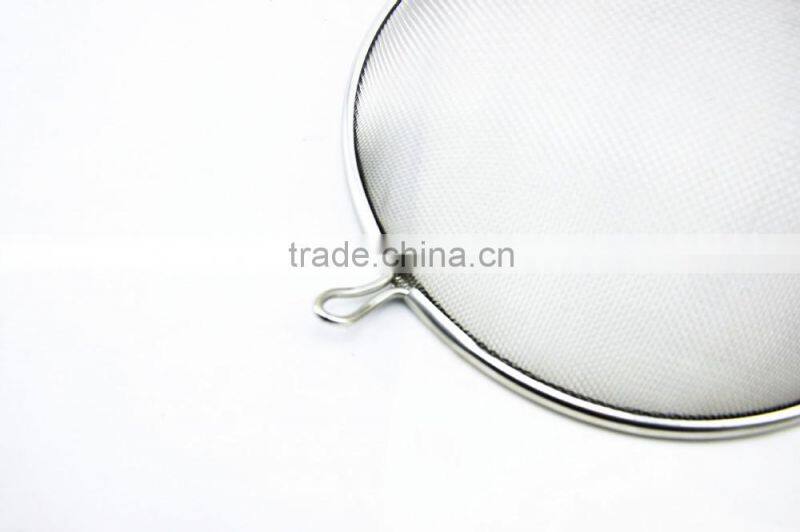 Kitchen mesh strainer