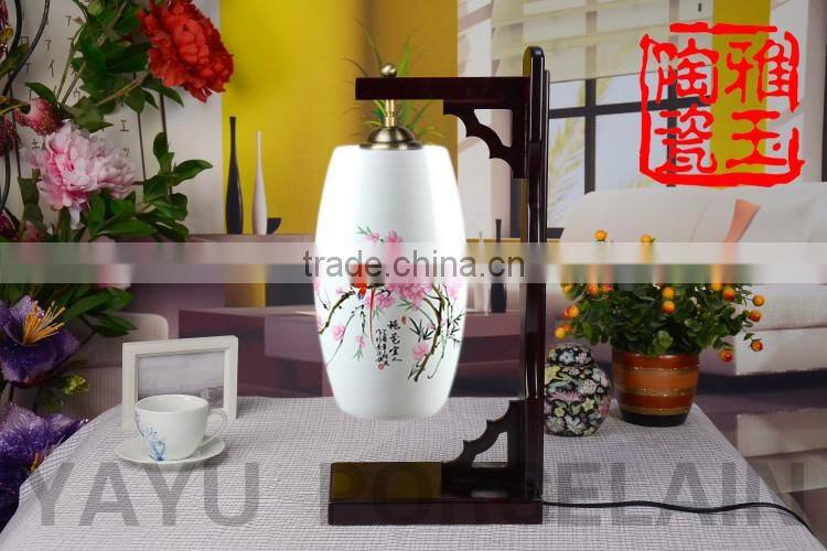 ceramic handpainted antique wooden table lamp for hotel