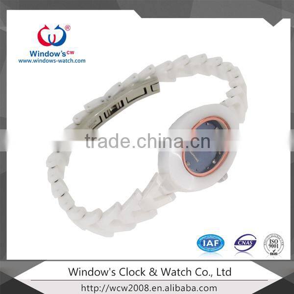 2015 unique design noble white ceramic women fashion hand watch
