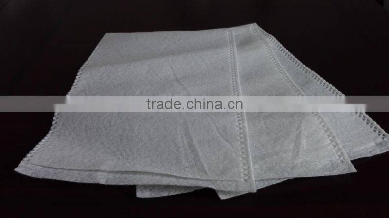 Disposible needle punched nonwovnen glove