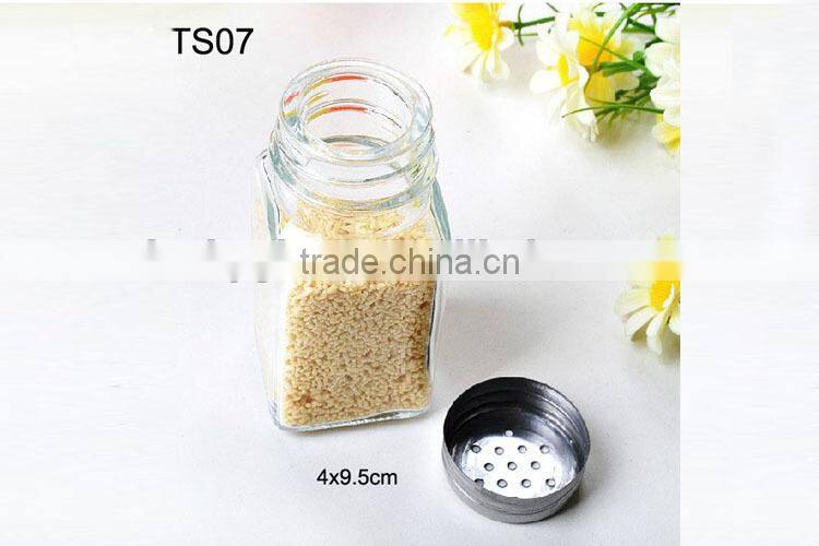 square spice bottle with lid and decal printing