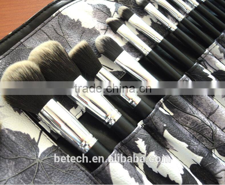 Wood handle makeup brushes kit Retro style boxed 22pcs