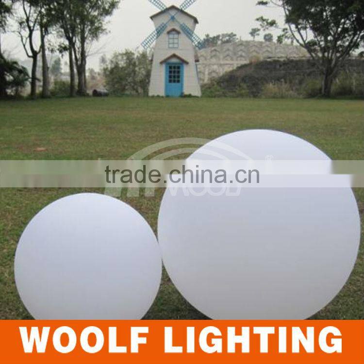 Outdoor Waterproof Bouncing LED Light Up Garden Decor Ball