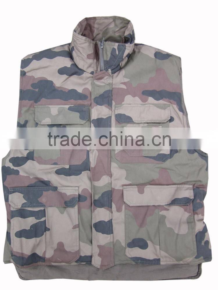 OEM mens winter padded camouflage bodywarmer hunting wear