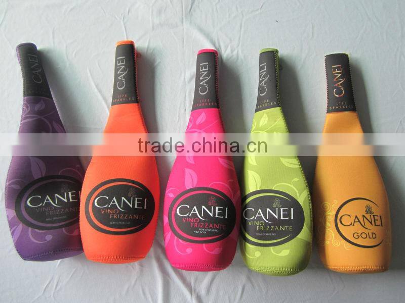 GR-B0141 custom neoprene champagne bottle cover