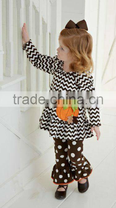 Gingerbread chrsistmas boutique outfits xmas gingerbread kids boutique sets persnickety red and green christmas ruffle outfits.