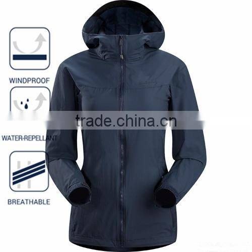 Hooded Lightweight Windbreaker Jacket with bag