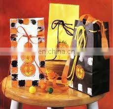 Christmas gift bag/ Halloween gift bag/FSC Recyclable paper bag with high quality