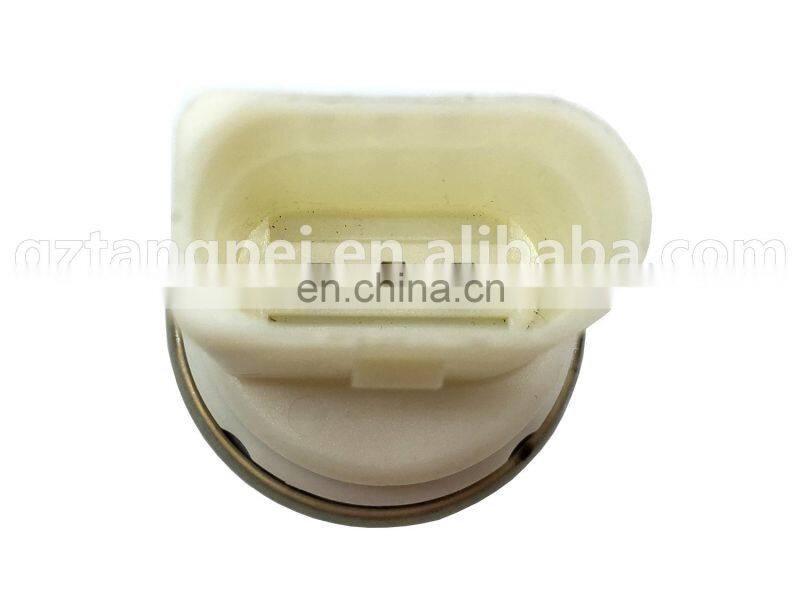Air Conditioning Pressure Sensor 5Q0959126 5Q0 959 126 82CP51-01 82CP5101 4F0959126A 4F0959126B 4F0959126C 8K0959126 8K0959126A