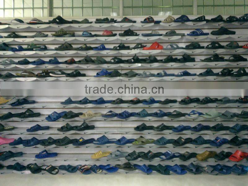 Slipper mold Slipper mould