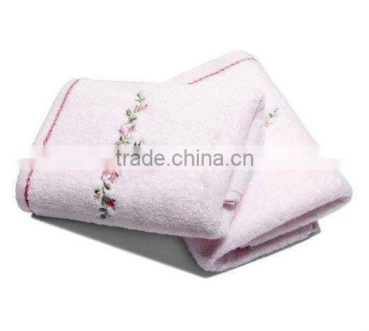 cotton white dobby bath towel with embroidery
