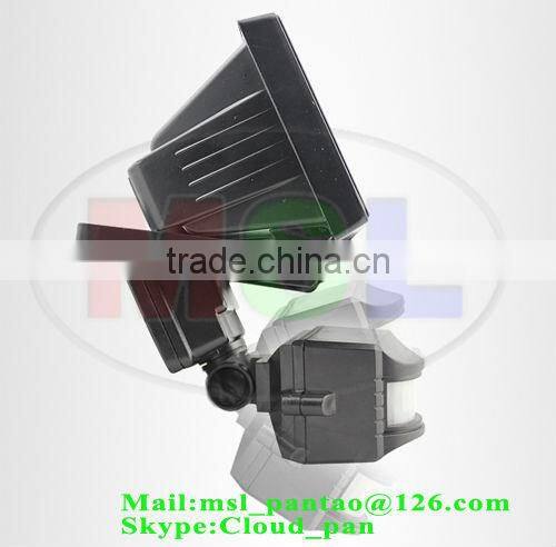 Large Detection Range Super Bright Solar Motion Sensor LED Light