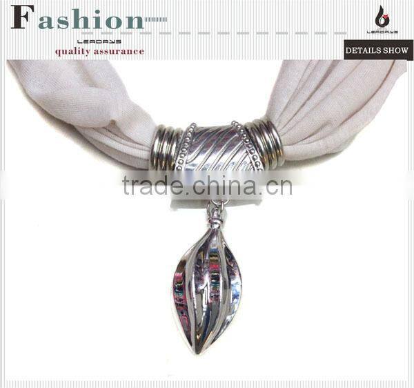 wholesale fashionable jewelry scarf