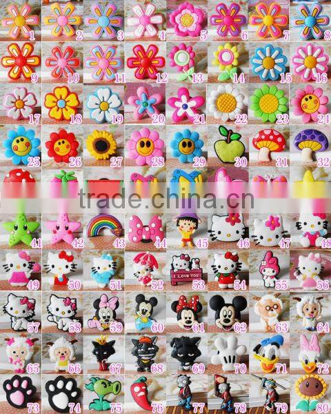 Shoe buckle factory supply soft pvc embossed/ debossed custom plastic shoe buckle