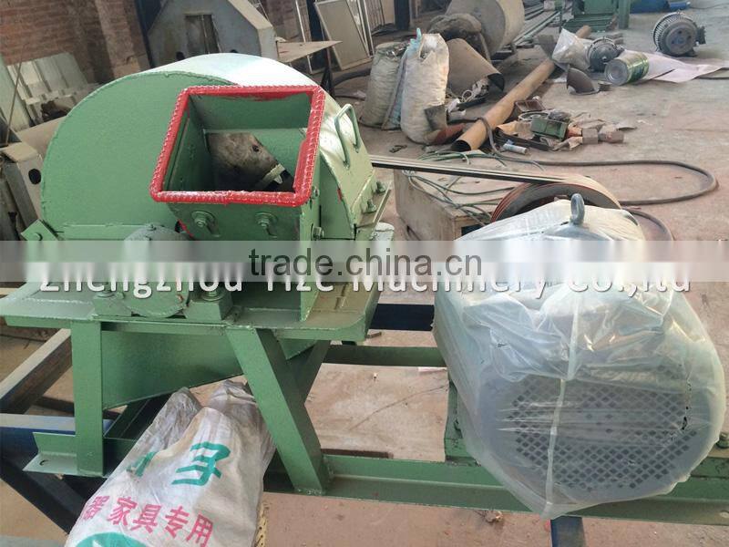 Automatic Alloy Blade small wood log crusher grind / wood shredder chipper